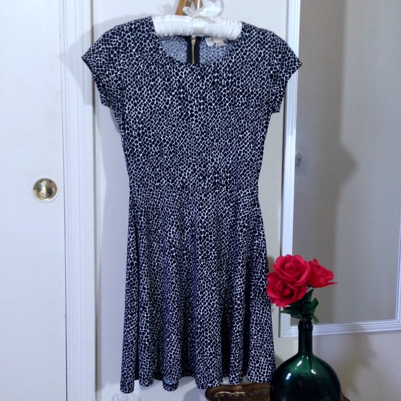 MICHAEL Michael Kors Dresses & Skirts - MICHAEL KORS Mini Dress Black White Size XS
